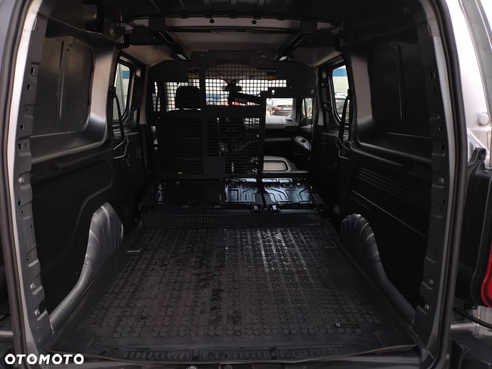 Toyota Proace City - 26