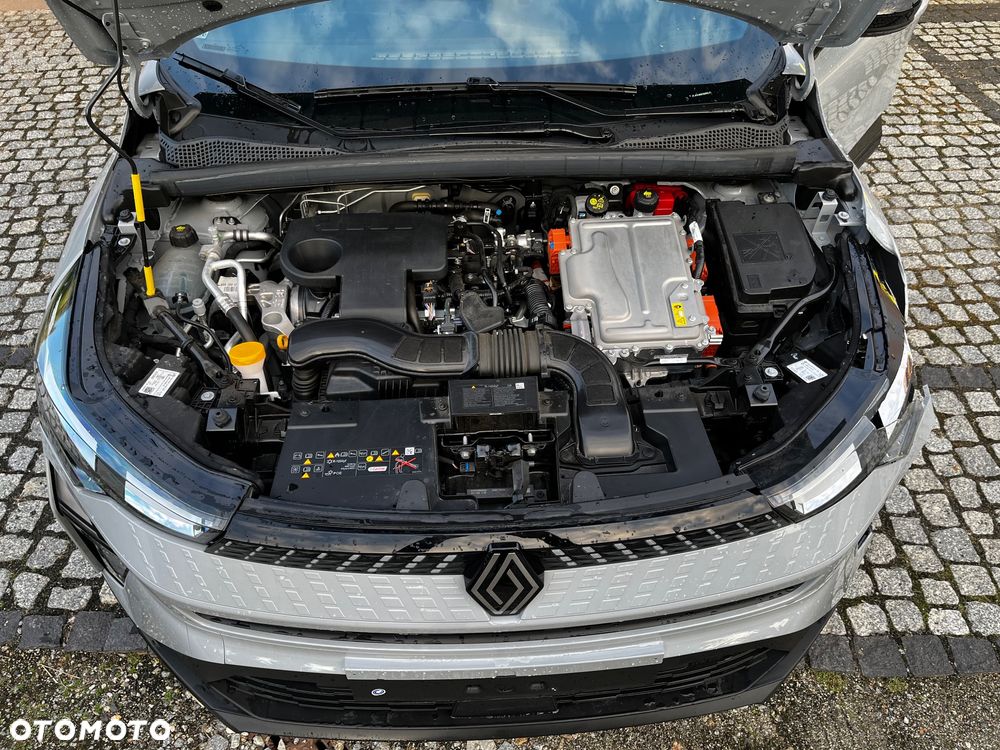 Renault Captur 1.8 E-TECH Full Hybrid 160 Techno - 17