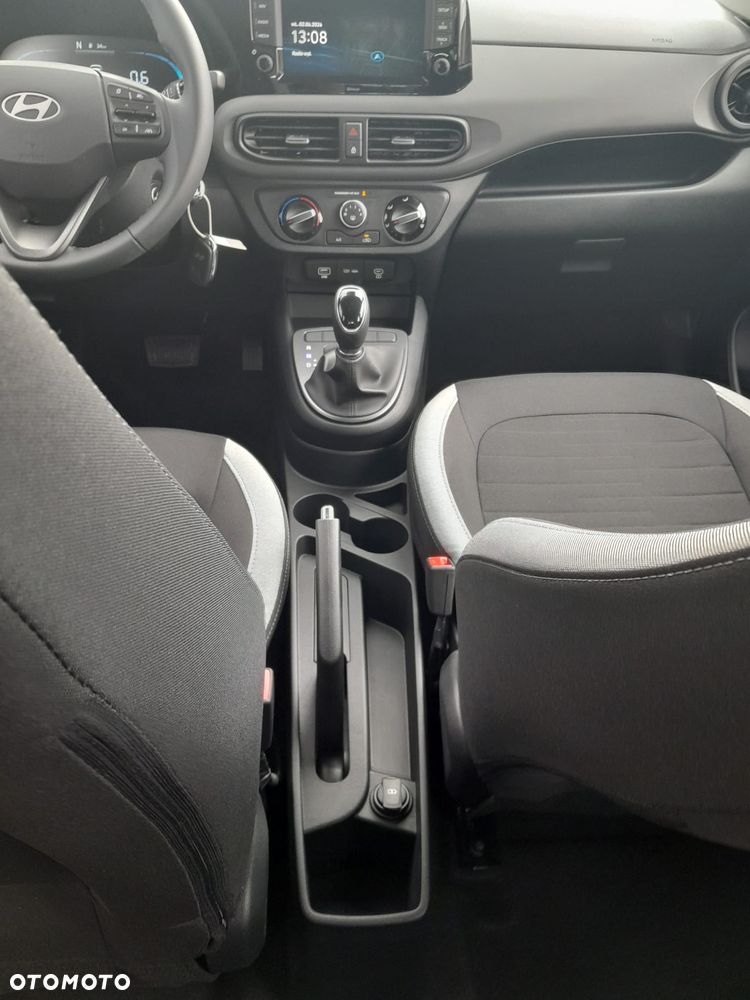Hyundai i10 1.2 Modern AMT - 25