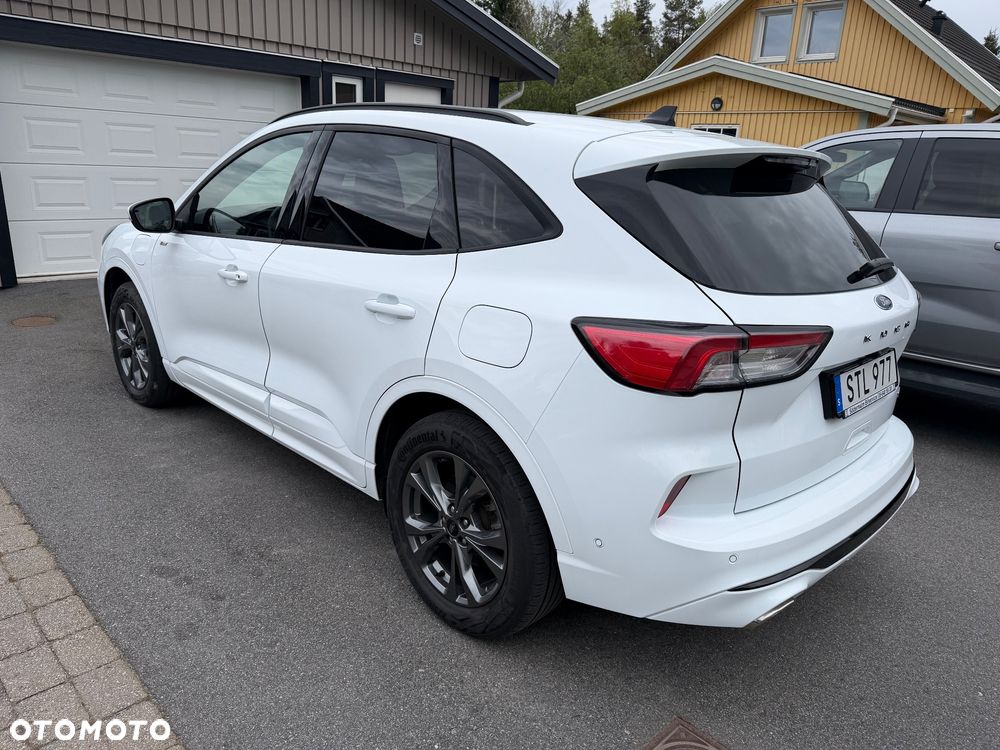 Ford Kuga - 3