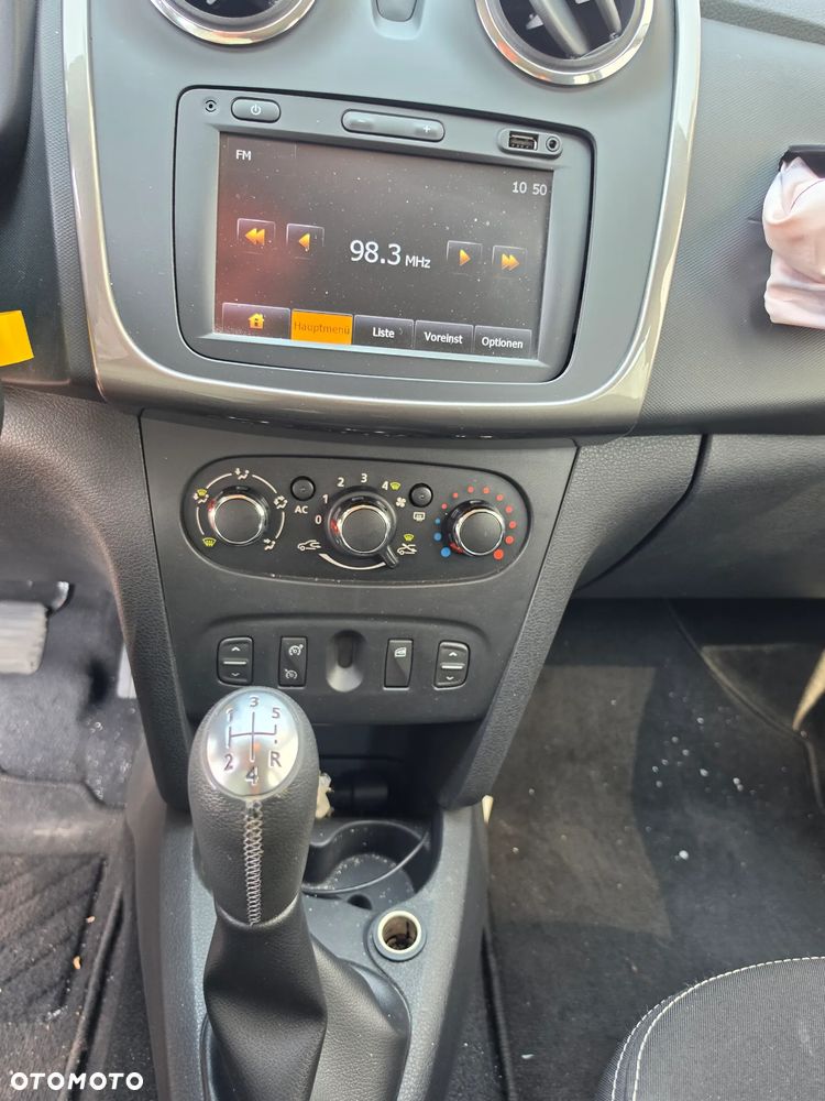 Dacia Logan dCi 90 Celebration - 7