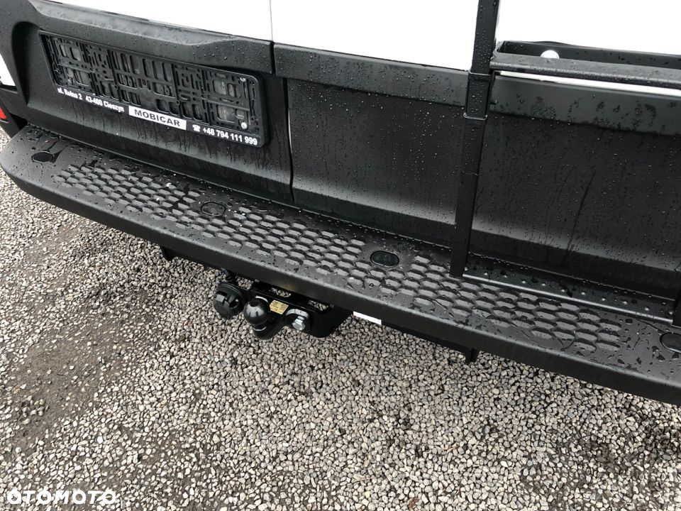 Iveco Daily Brygadówka 7 os Kamera Bagażnik - 9