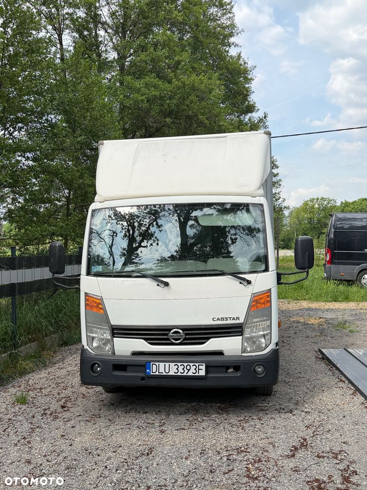 Nissan Cabstar - 2