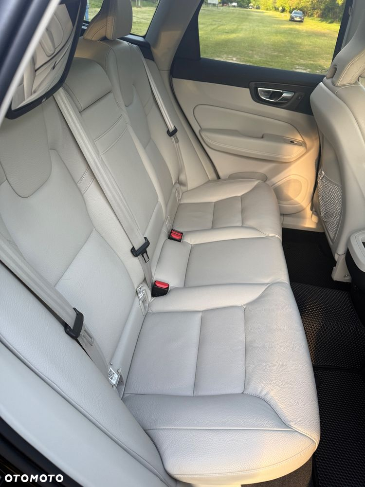 Volvo XC 60 B5 B AWD Core - 5