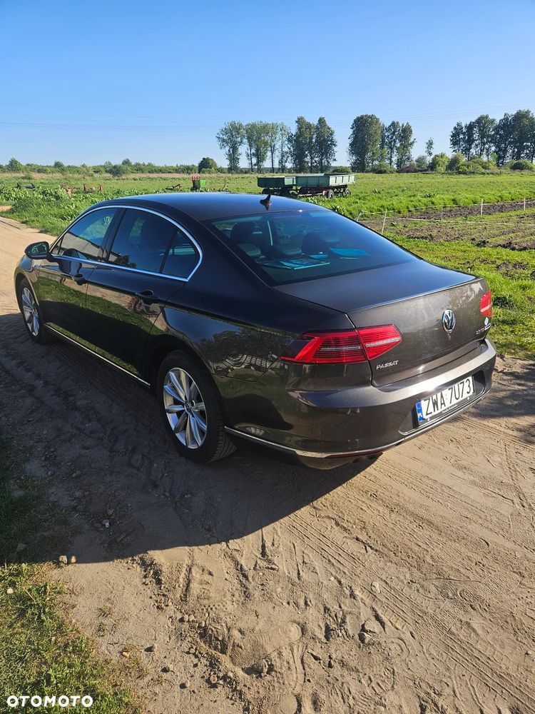 Volkswagen Passat 2.0 TDI BMT Highline DSG - 4