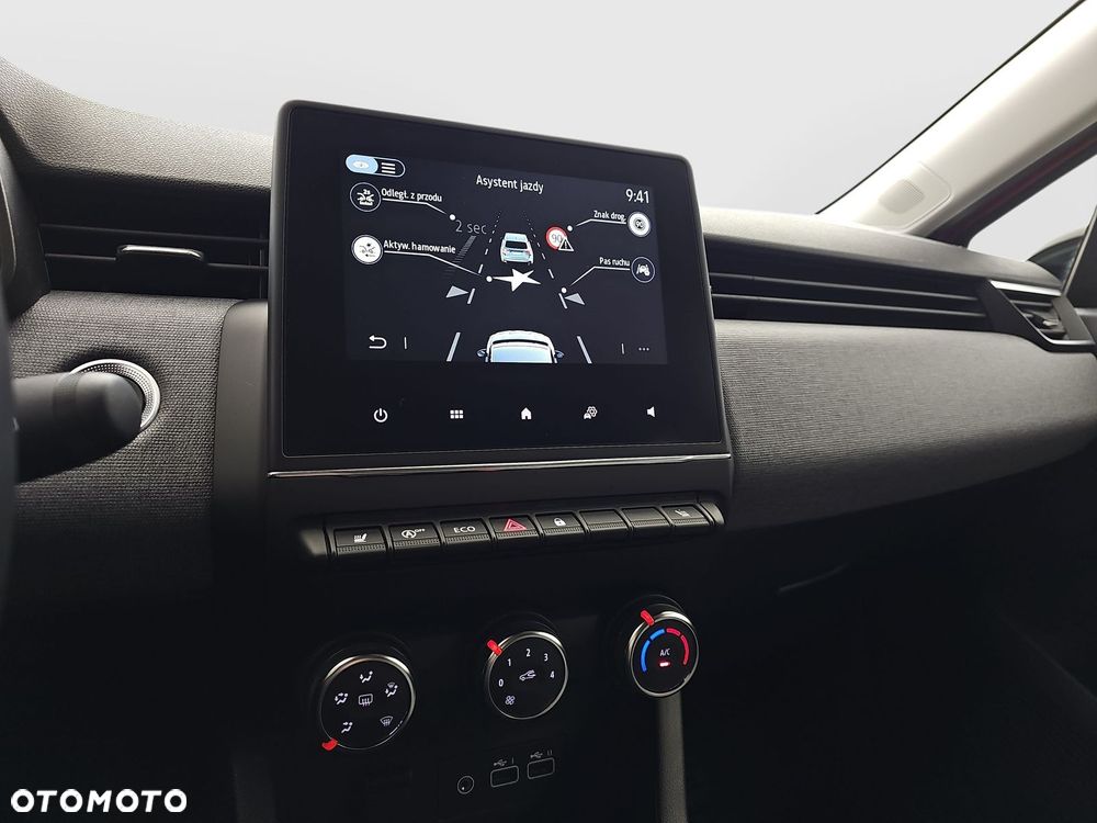 Renault Clio 1.0 TCe Evolution - 22