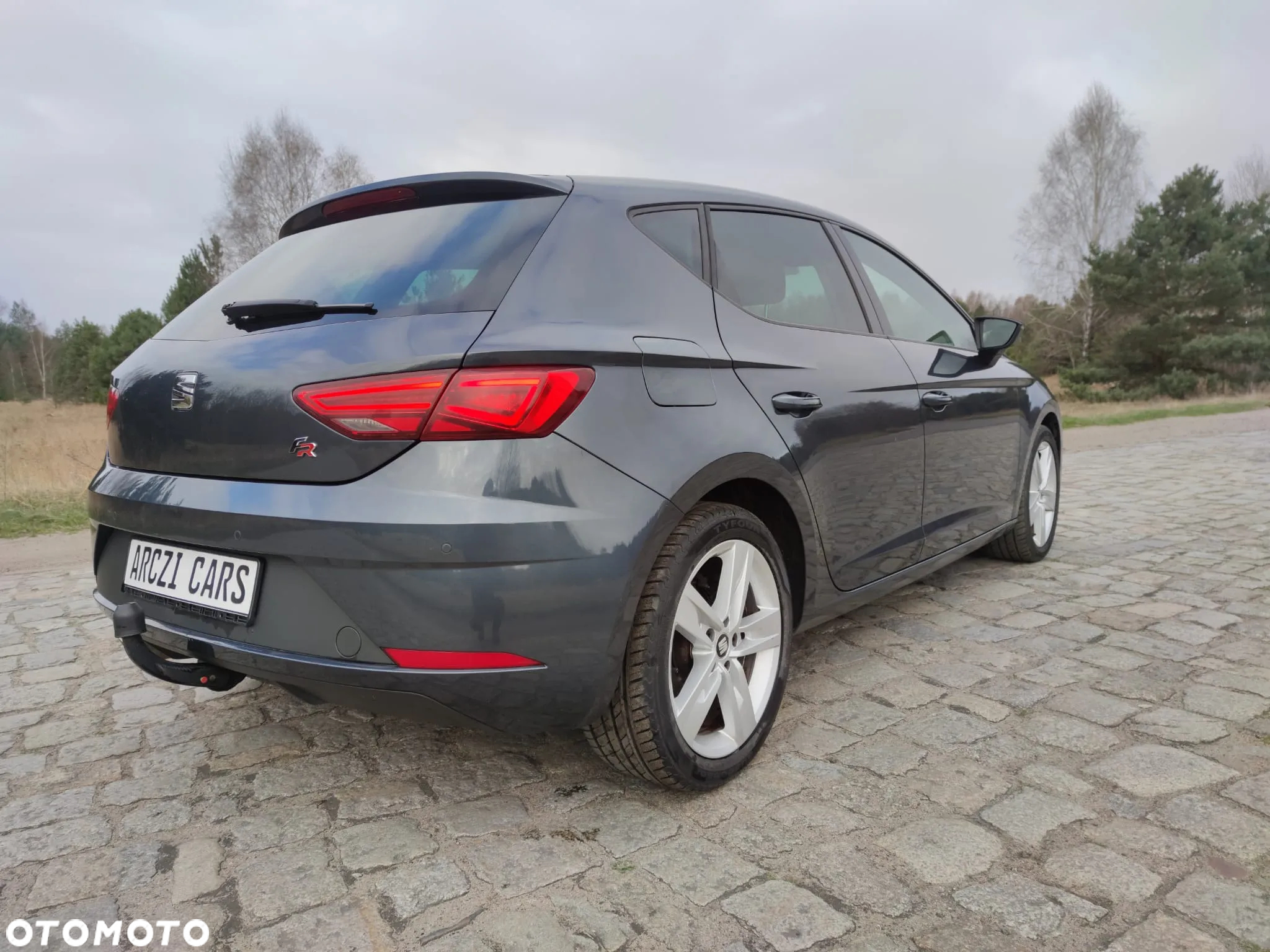 Seat Leon 2.0 TDI DPF Start&Stop FR - 9
