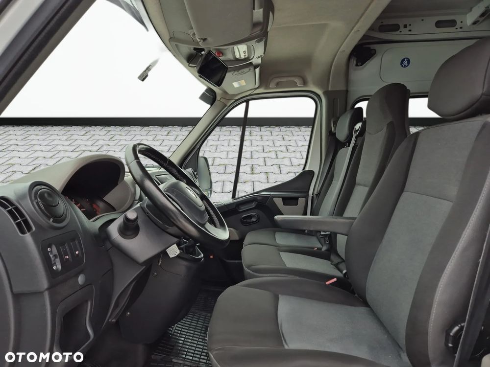 Renault Master - 9