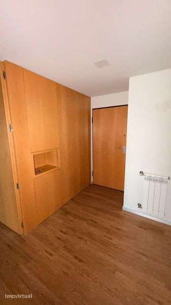Apartamento t2 inserido em condominio de luxo - Grande imagem: 4/8