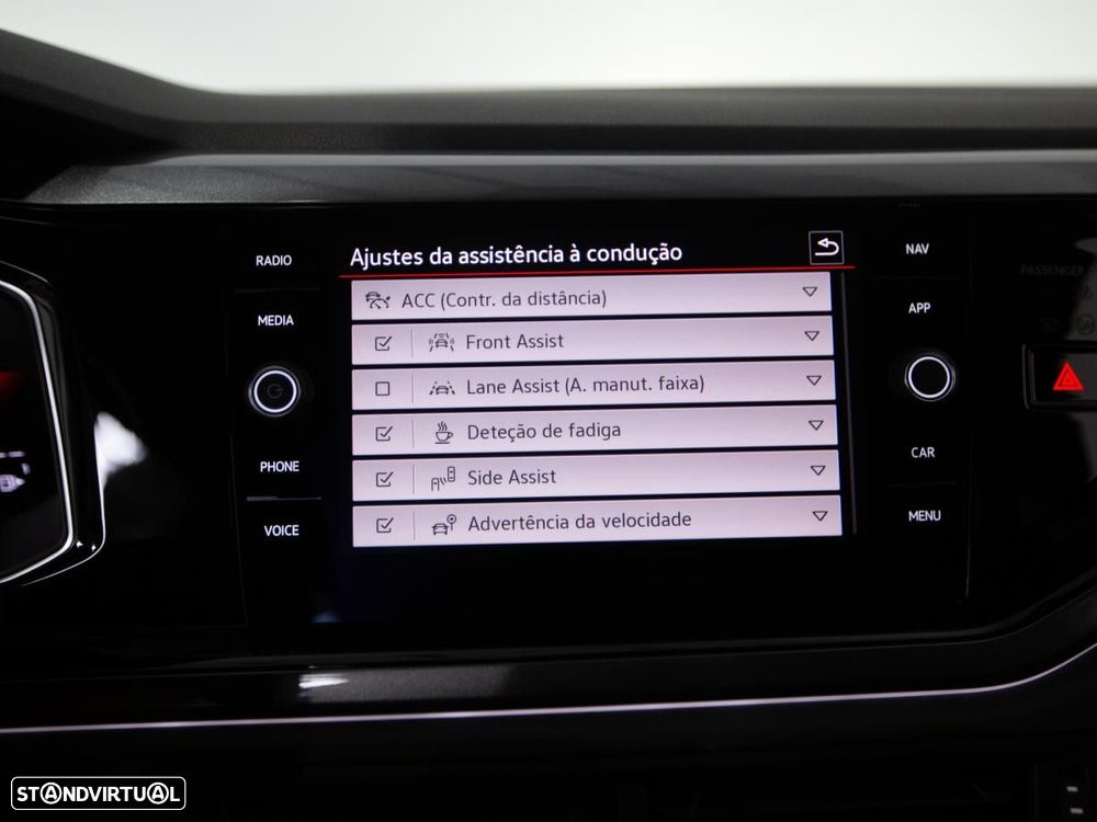 VW Polo 2.0 TSI DSG GTI - 33