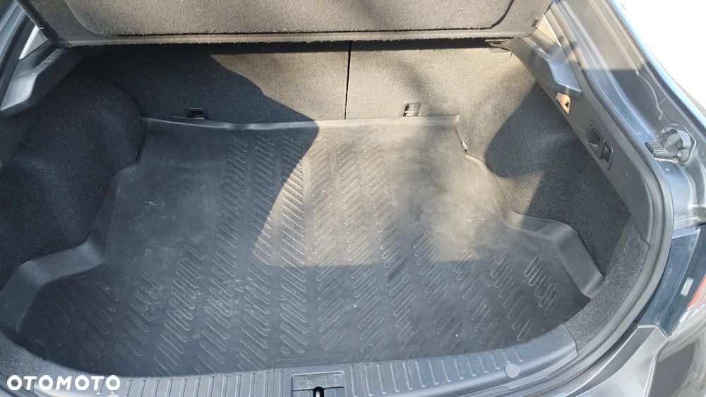 Mazda 6 2.0 Exclusive - 9