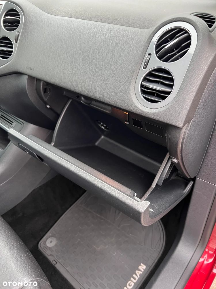 Volkswagen Tiguan - 7