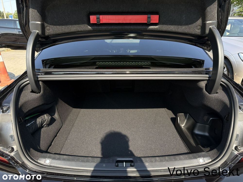 Volvo S90 - 31
