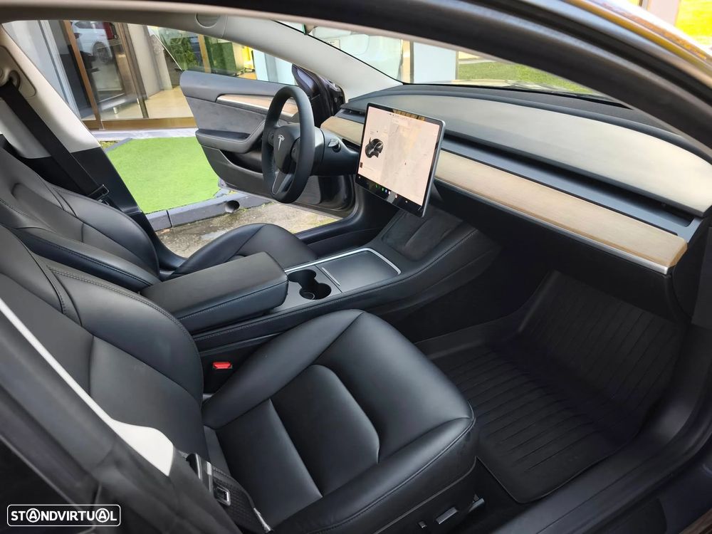 Tesla Model 3 Long Range Tração Integral - 11