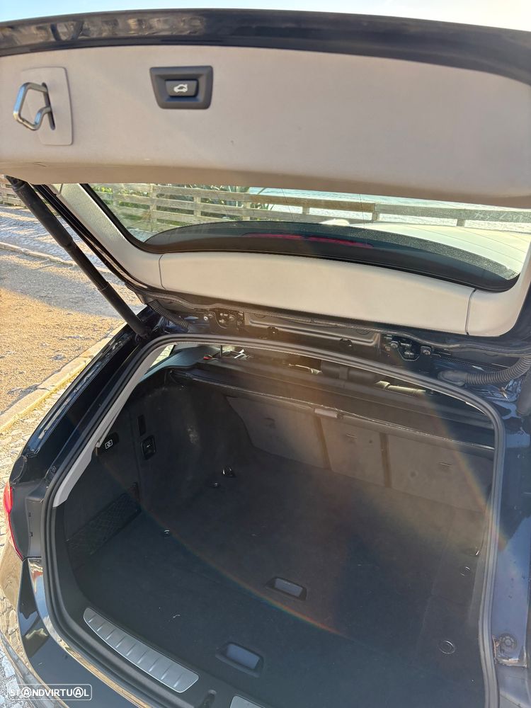 BMW 320 d Line Sport - 8