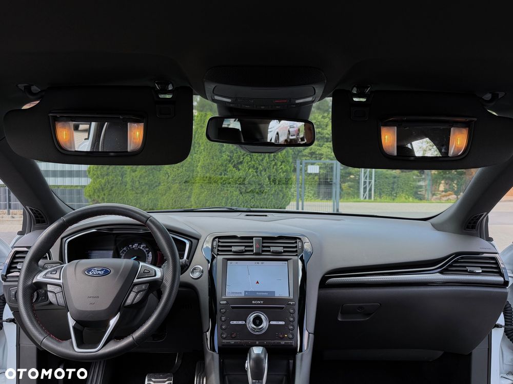 Ford Mondeo - 25