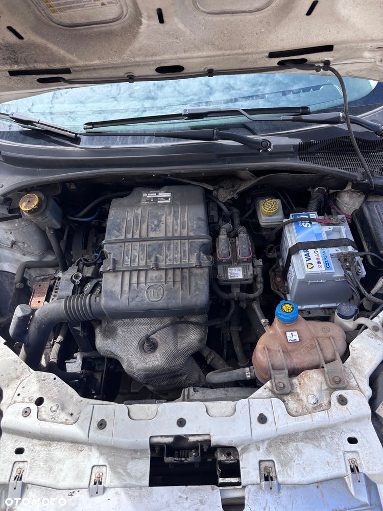 Fiat Linea 1.4 Active - 9
