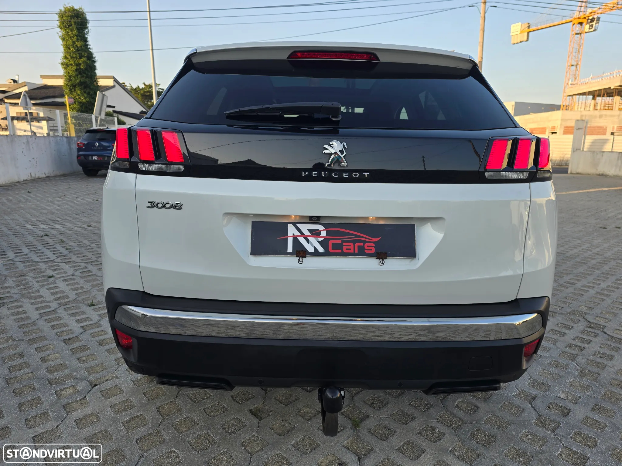 Peugeot 3008 1.6 BlueHDi Allure EAT6 - 13