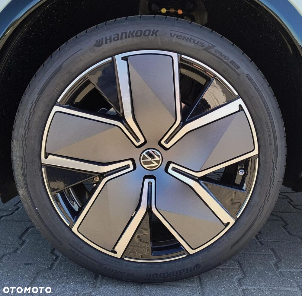 Volkswagen Tiguan - 27