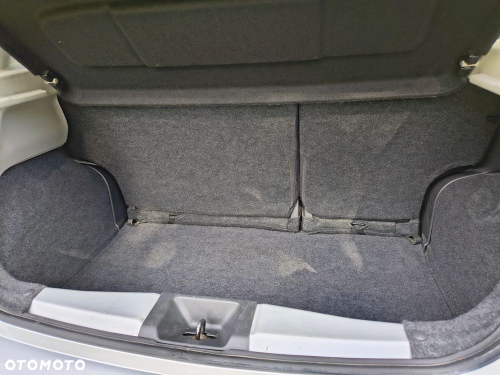 Nissan Micra 1.2 Acenta EU6 - 12