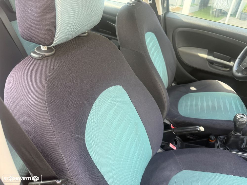 Fiat Grande Punto 1.3 M-Jet Free J15 - 15