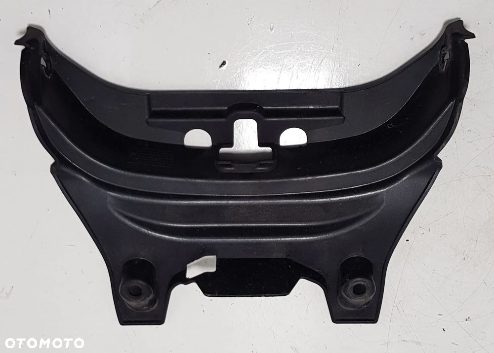 Suzuki Burgman 400 K3-K6 Łącznik pod siedzeniem - 2