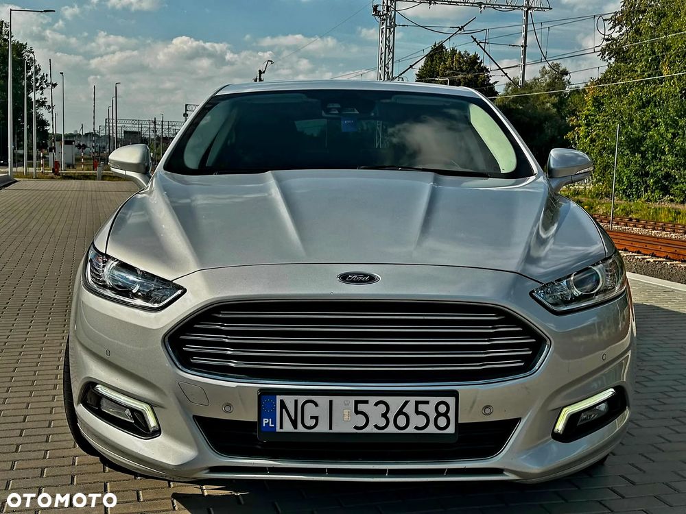 Ford Mondeo 2.0 TDCi STart-Stopp Titanium - 3