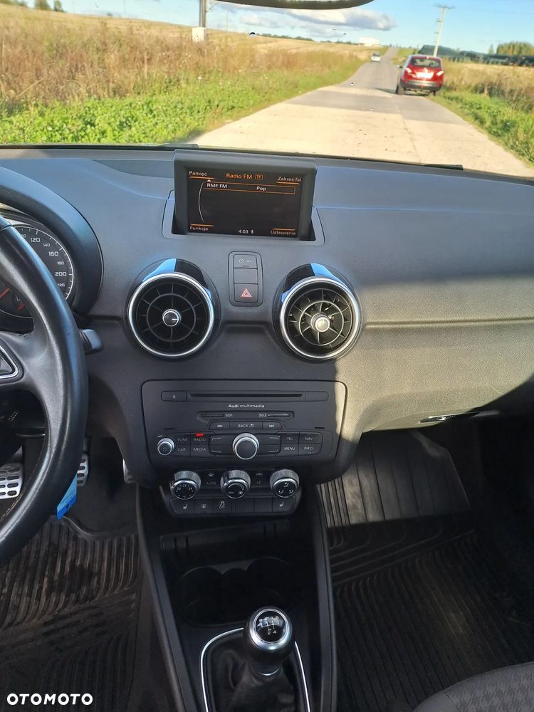 Audi A1 1.2 TFSI Attraction - 10