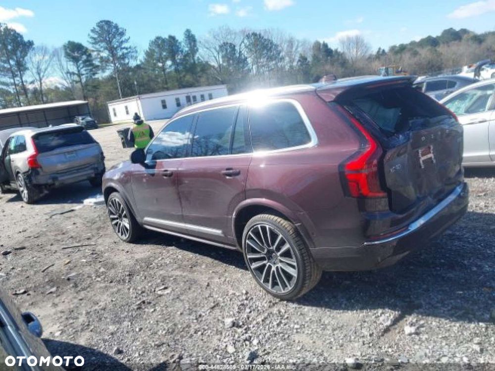 Volvo XC 90 - 3