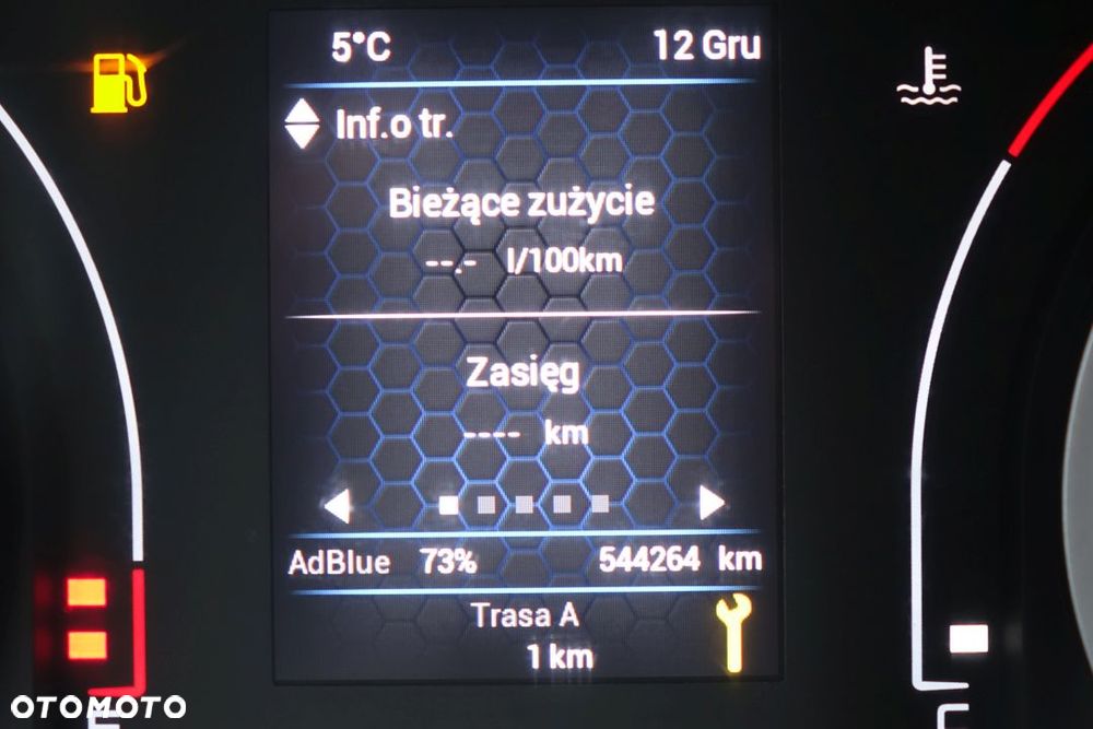 Iveco DAILY 35S18 / FURGON / BLASZAK / L4H2 / 3.0 / 180 KM / NAVI / KAMERA / - 30