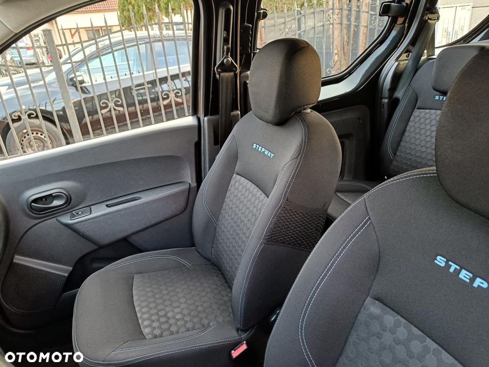 Dacia Dokker TCe 115 Stepway - 20