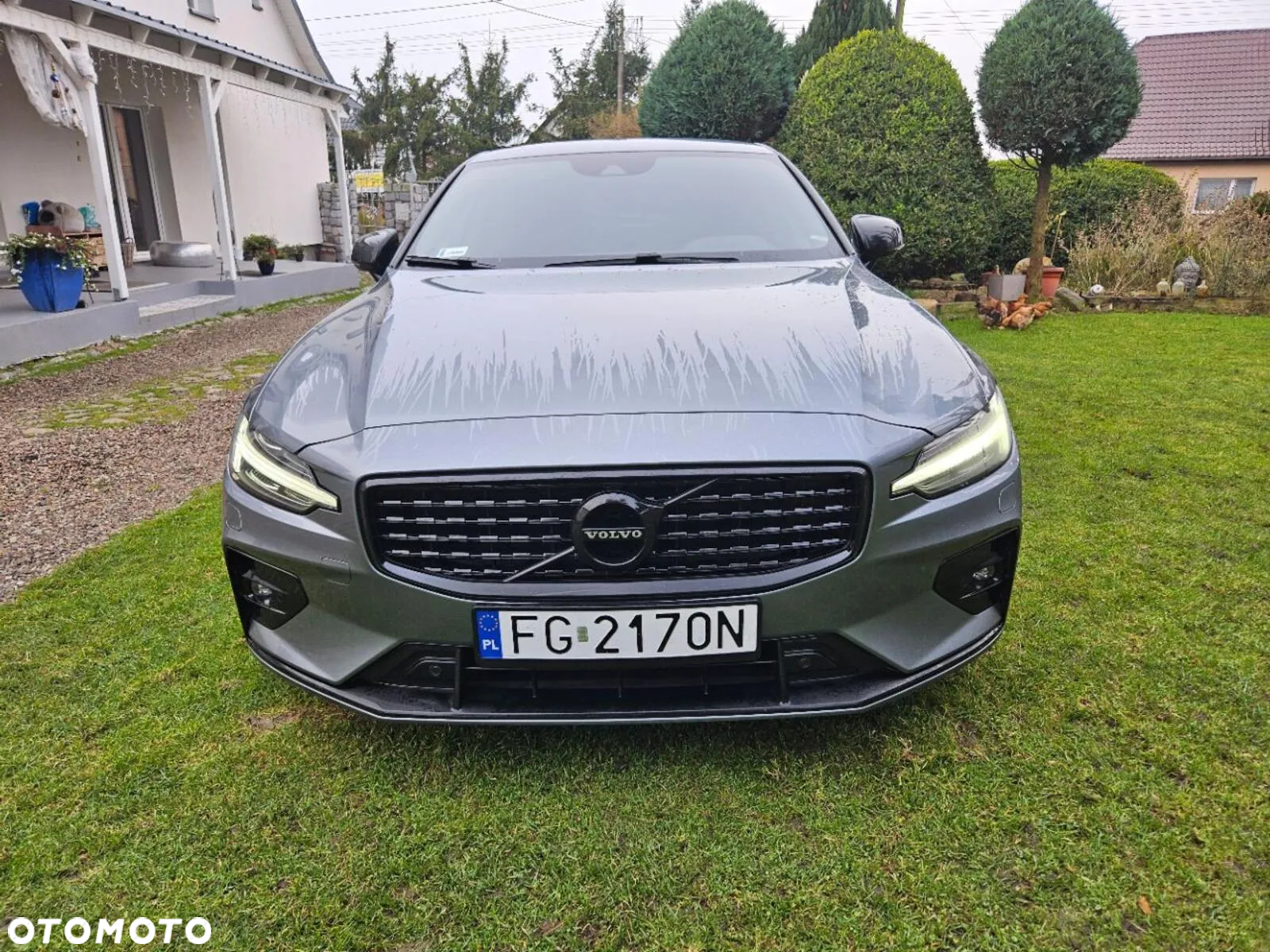 Volvo S60 T4 R-Design - 3