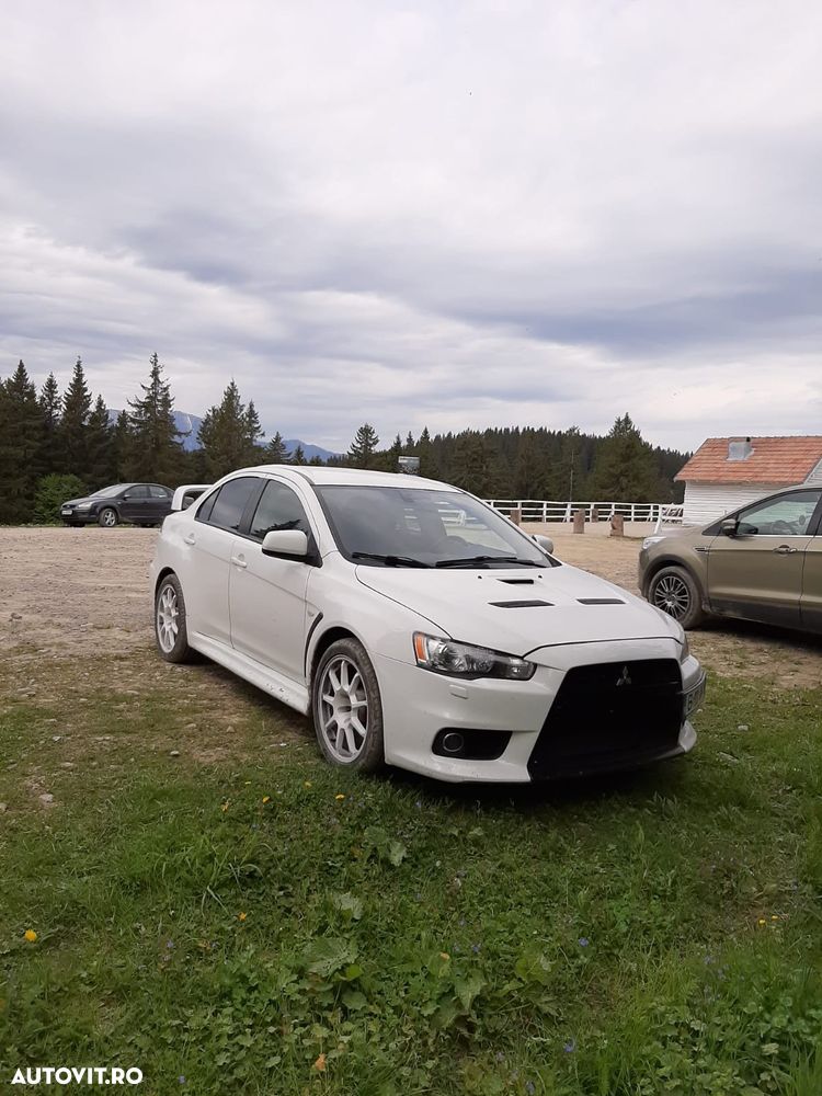 Mitsubishi Lancer Evolution Standard - 3