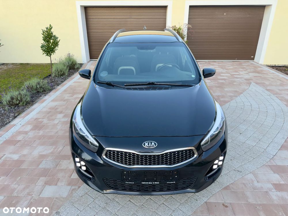 Kia Ceed Cee'd 1.6 CRDi GT Line - 3