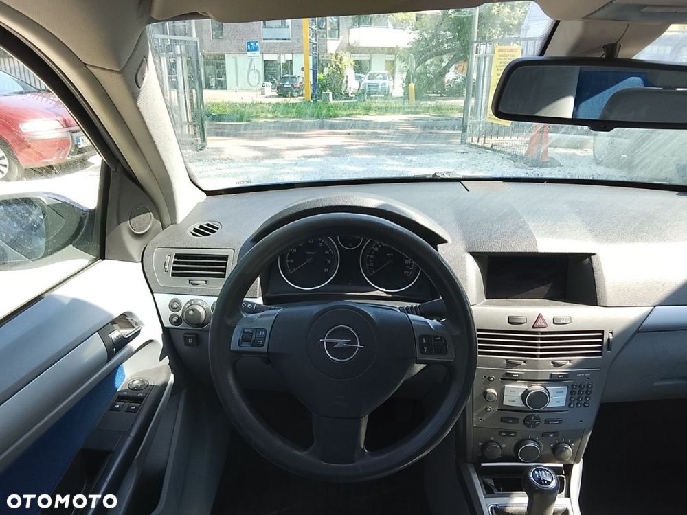 Opel Astra - 11