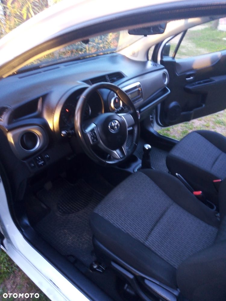 Toyota Yaris 1.0 Active - 1