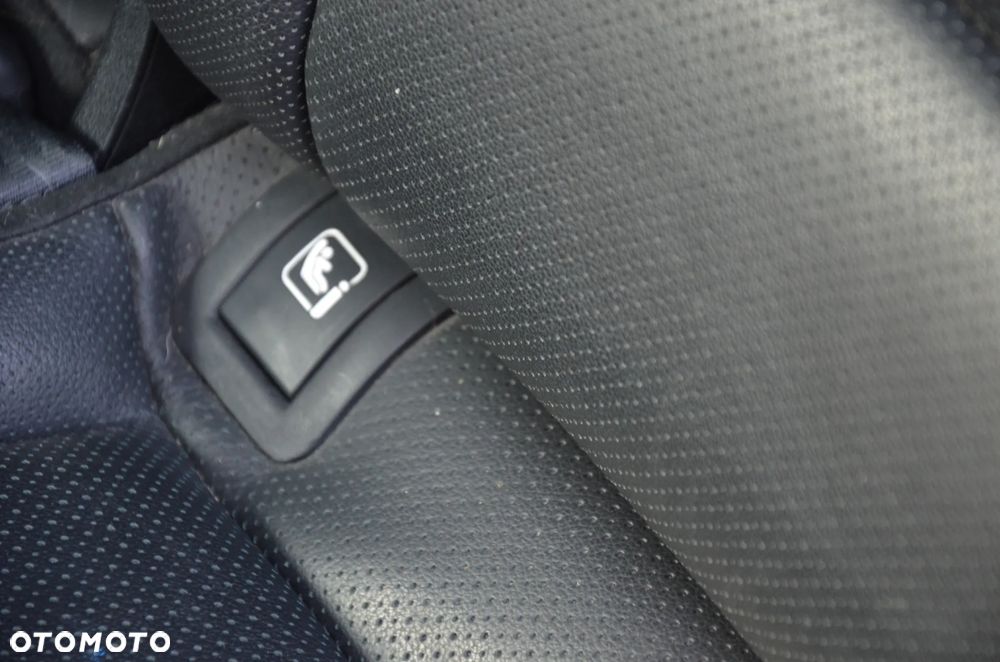 Kia Sportage 1.7 CRDI Business Line 2WD - 30