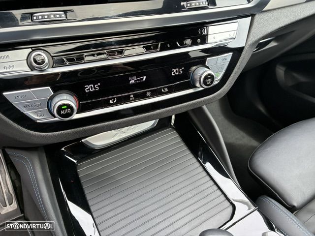 BMW X4 20 d xDrive xLine Pack M Auto - 35