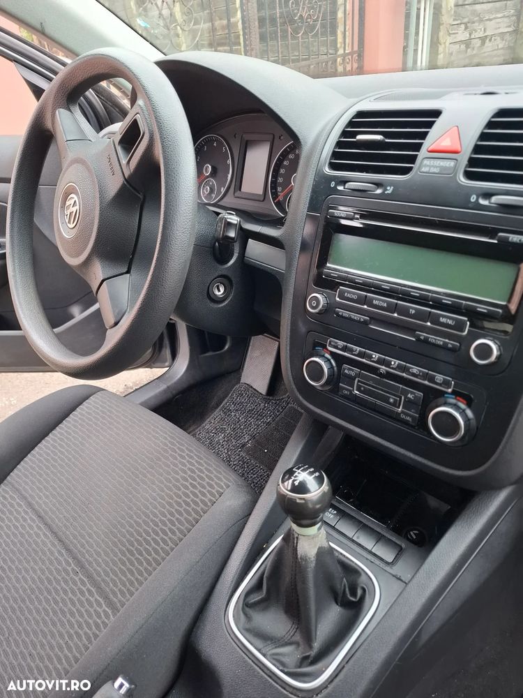 Volkswagen Jetta 1.6 Comfortline - 5