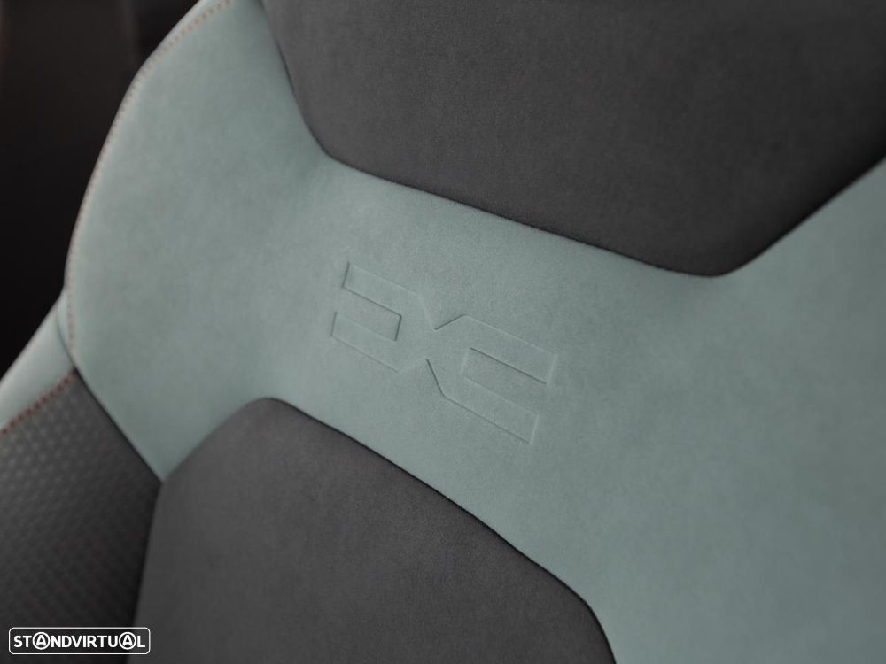 Dacia Duster 1.6 Hybrid Extreme - 14