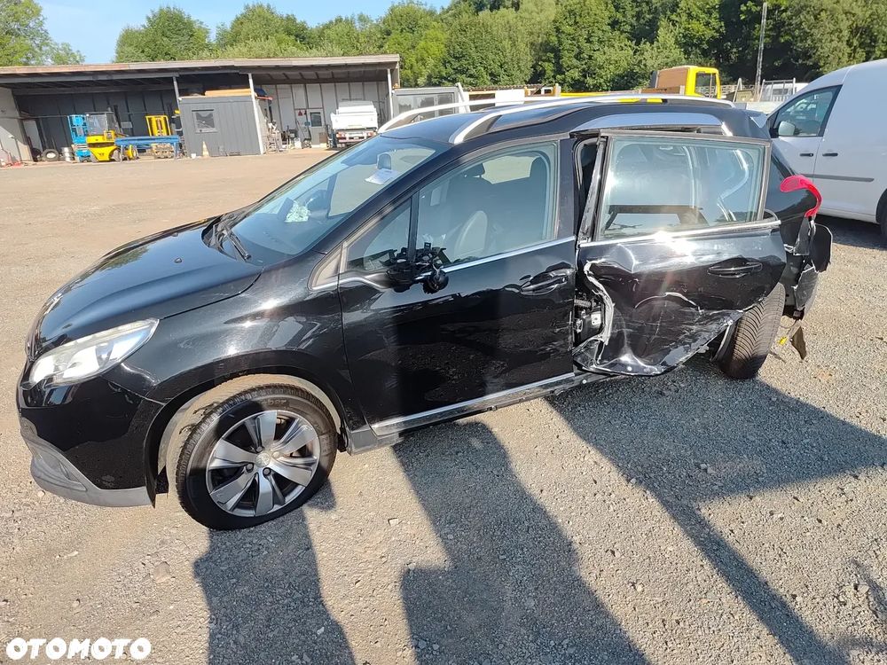 Peugeot 2008 e-HDi FAP 92 EGS6 STOP & START Allure - 5