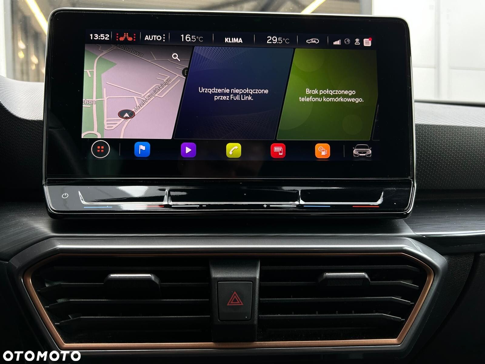 Cupra Leon 2.0 TSI DSG - 25