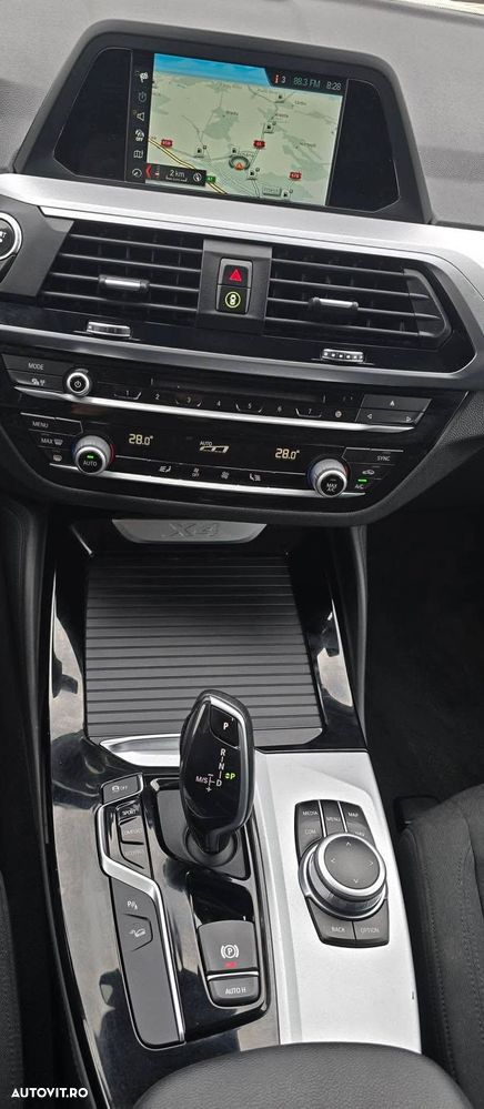 BMW X4 xDrive20d Aut. Advantage - 34