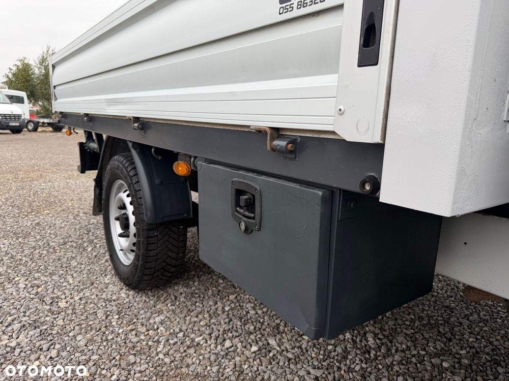 Ford Transit - 26