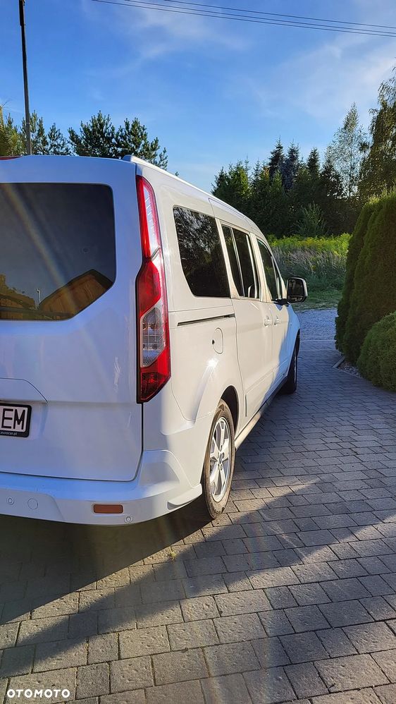 Ford Tourneo Connect 1.5 TDCi Titanium - 10