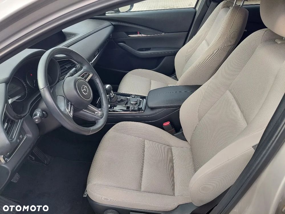 Mazda CX-30 - 12