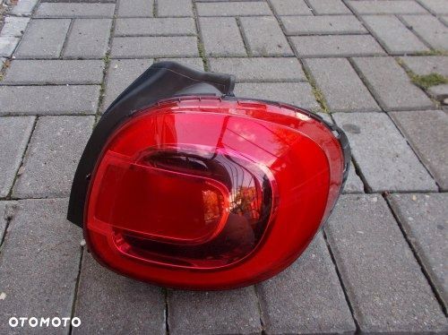 FIAT 500L PRAWA TYLNA LAMPA LED ORYGINAŁ - 1