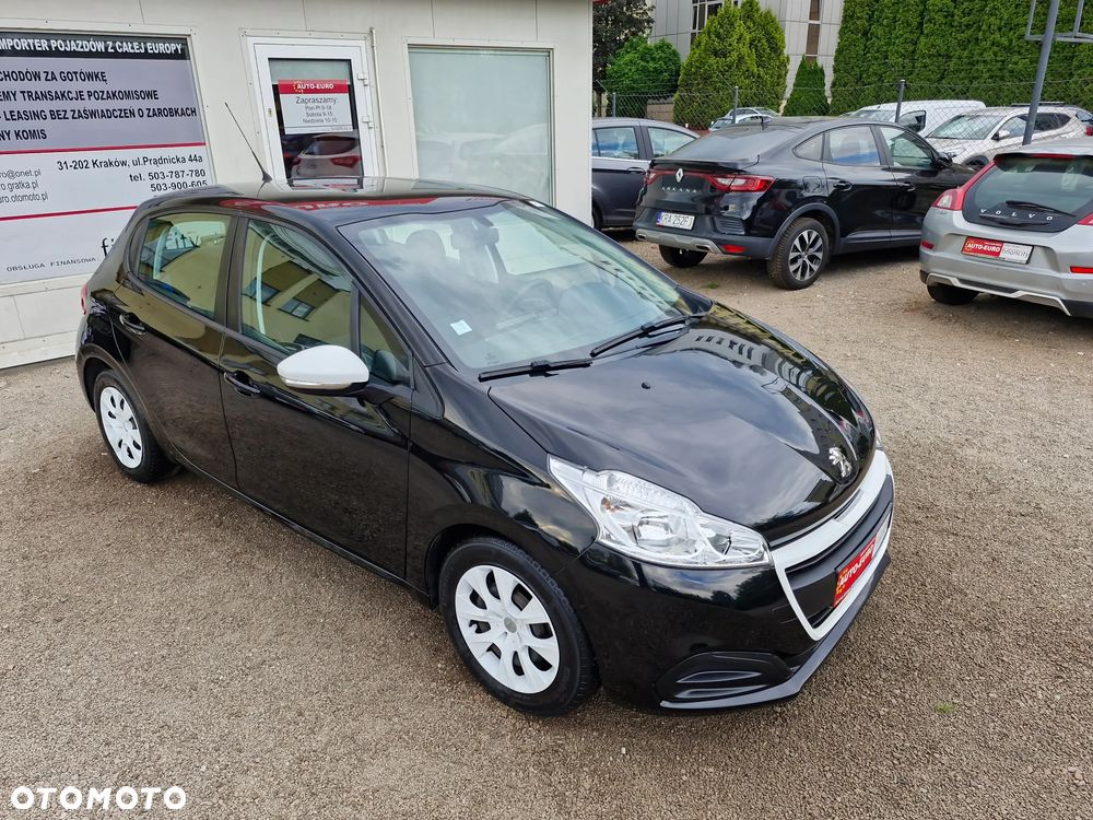 Peugeot 208 PureTech 82 Urban Move - 10