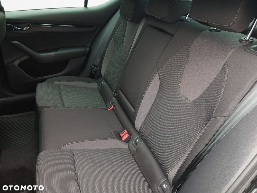 Skoda Octavia 1.5 TSI GPF ACT Ambition - 13