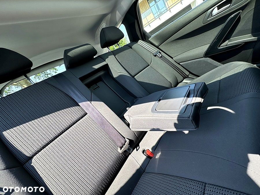 Peugeot 508 1.6 e-HDi Active S&S - 20